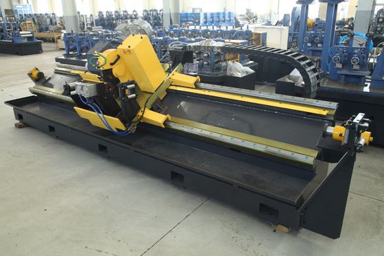 Máquina formadora de tubos de baja aleación de 20 × 20 mm–150 × 150 mm para producción de tubos cuadrados de hasta 100 m/min