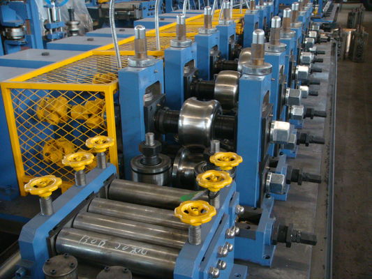 Máquinas para la fabricación de tubos SS y equipos de moldeado de rollos de acero galvanizado para la producción de tubos soldados
