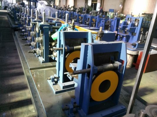 EN Máquina de fabricación de tubos de acero estándar para la producción de tubos soldados y aplicaciones de tubos estructurales