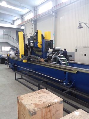 Línea de producción de tubos de acero estándar BIS para tubos industriales de diámetro exterior de 88,9 mm - 219 mm
