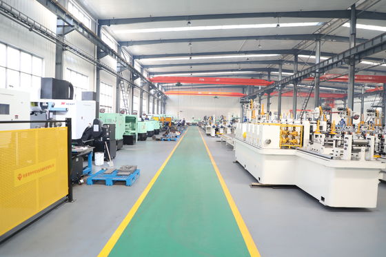 Prensa de batir del tubo para el tubo de los muebles, tubo de la base que hace la máquina