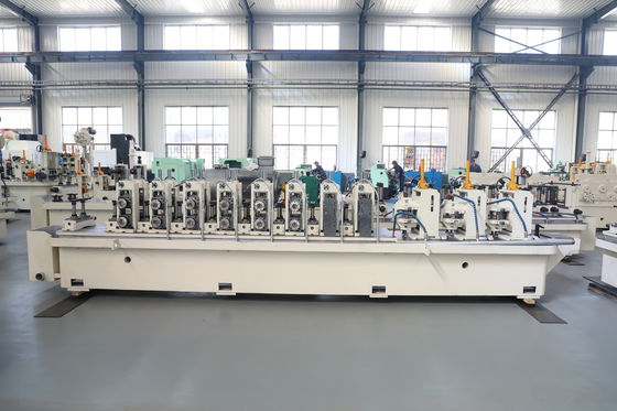 Máquina perfiladora de tubos de acero laminado en caliente de 1,5 a 8,0 mm y máquina perfiladora para producción de tubos de construcción y tubos estructurales