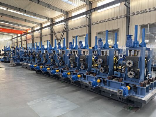 Línea de producción de tubos de acero estándar BIS para tubos industriales de diámetro exterior de 88,9 mm - 219 mm